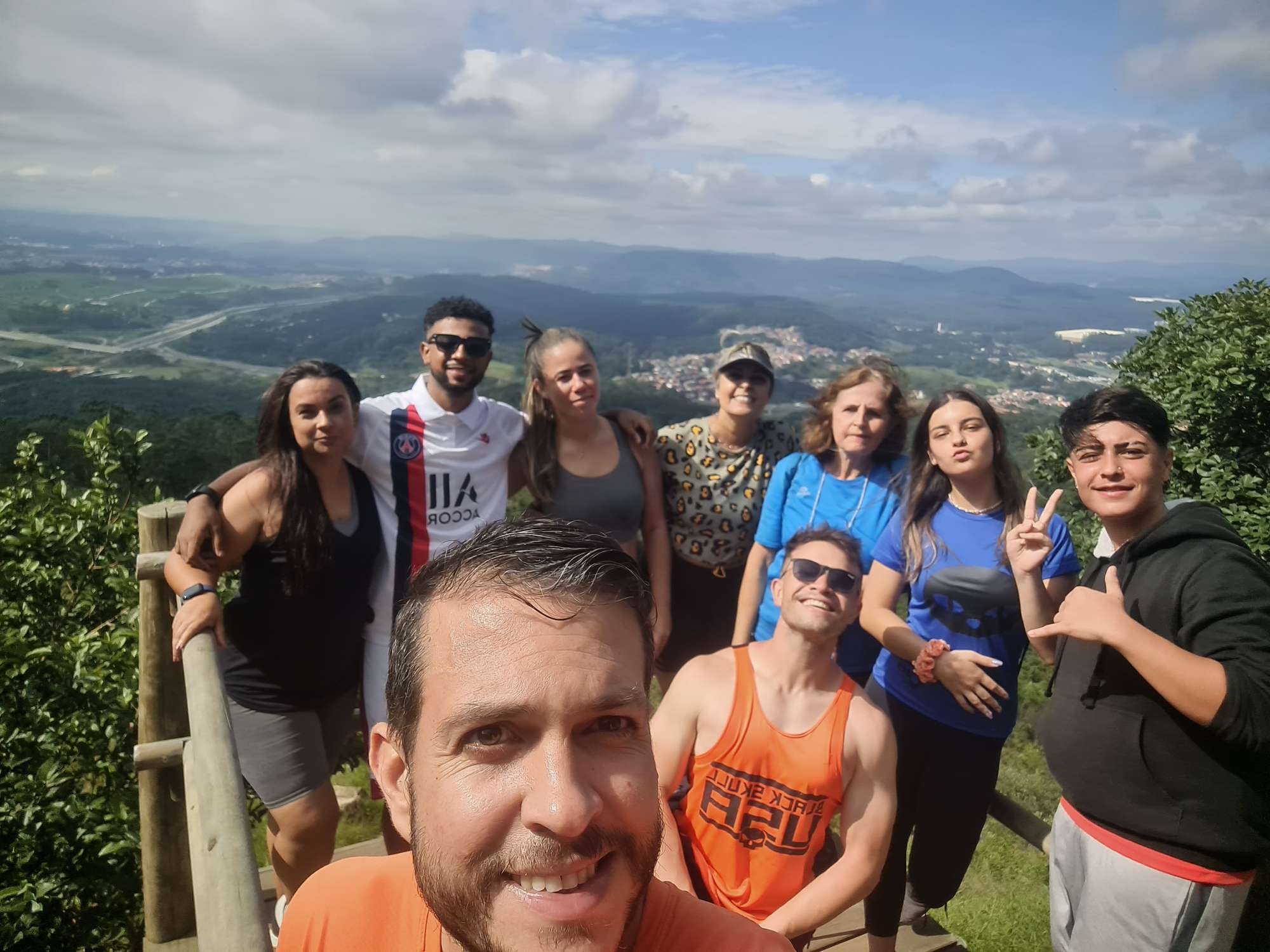 Grupo na trilha
